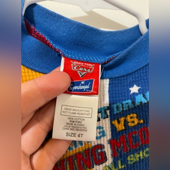 Disney cars thermal shirt size 4t - Picture 2 of 6